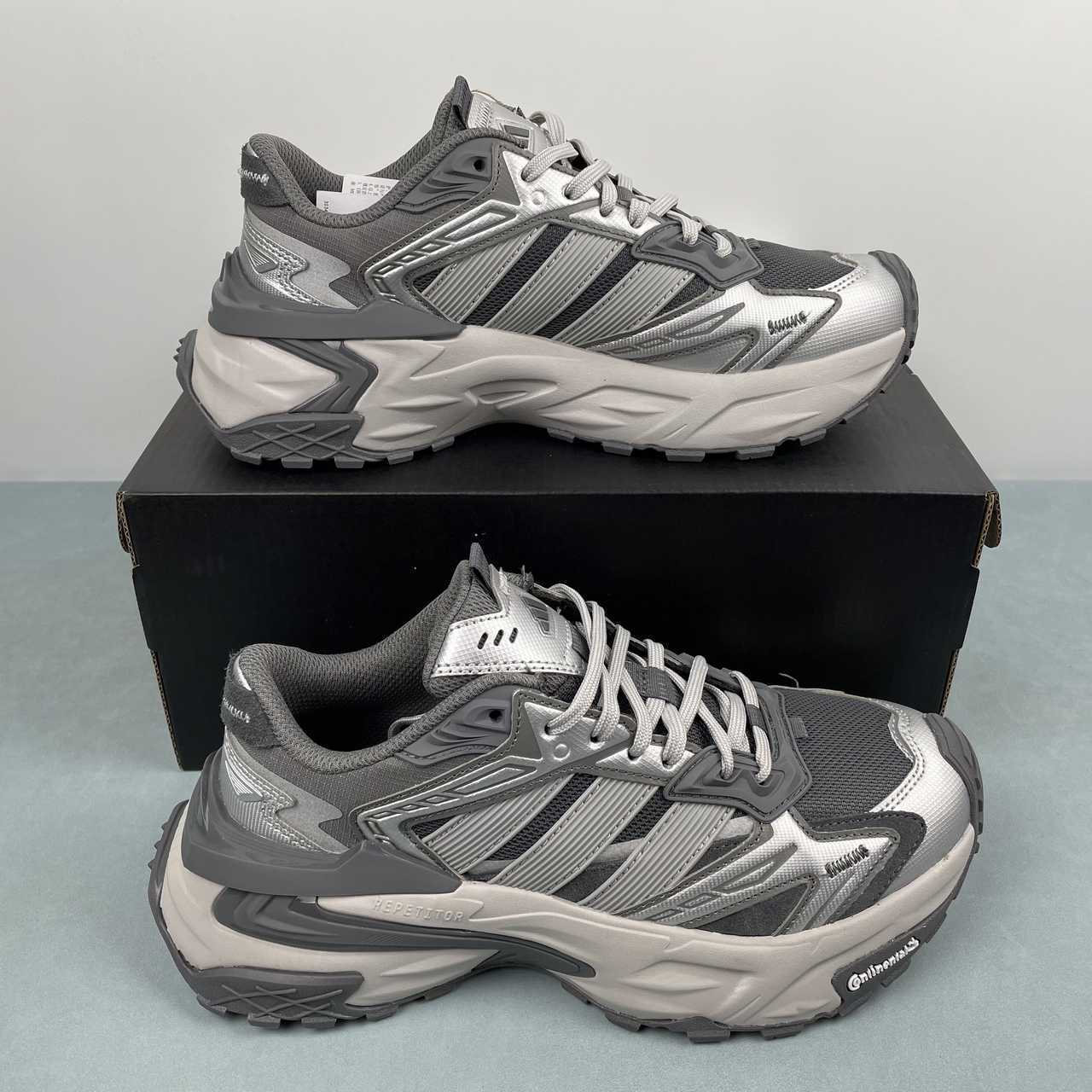 Adidas XLG STORM EDGE