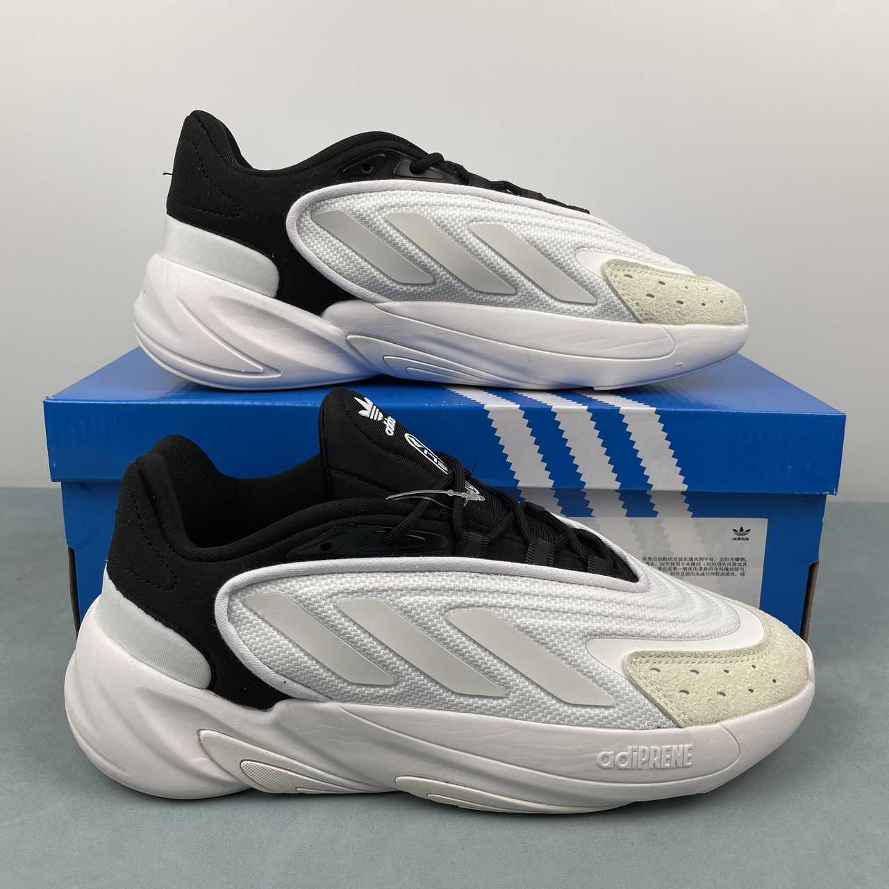 Adidas Ozelia