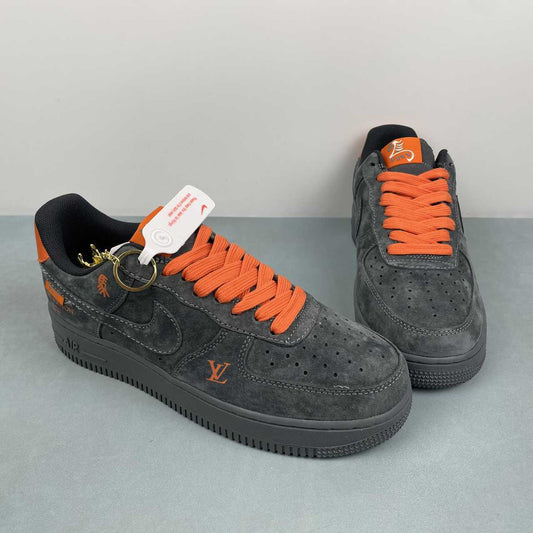 Nike Air Force 1 x LV