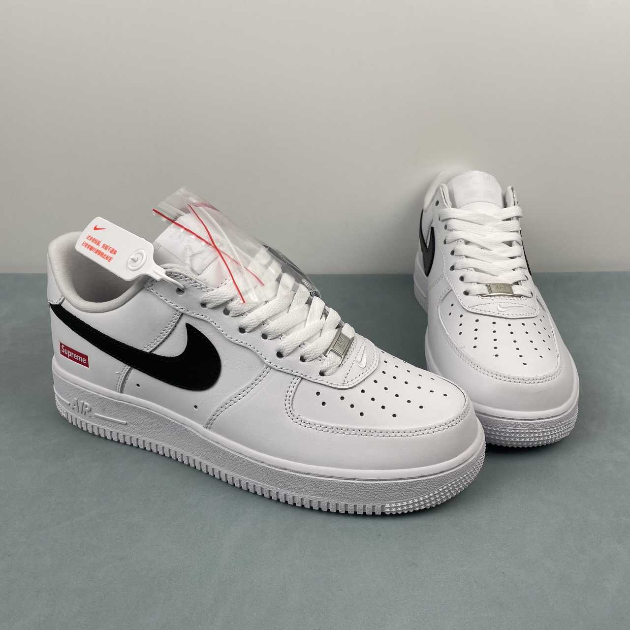 Nike Air Force 1 Supreme