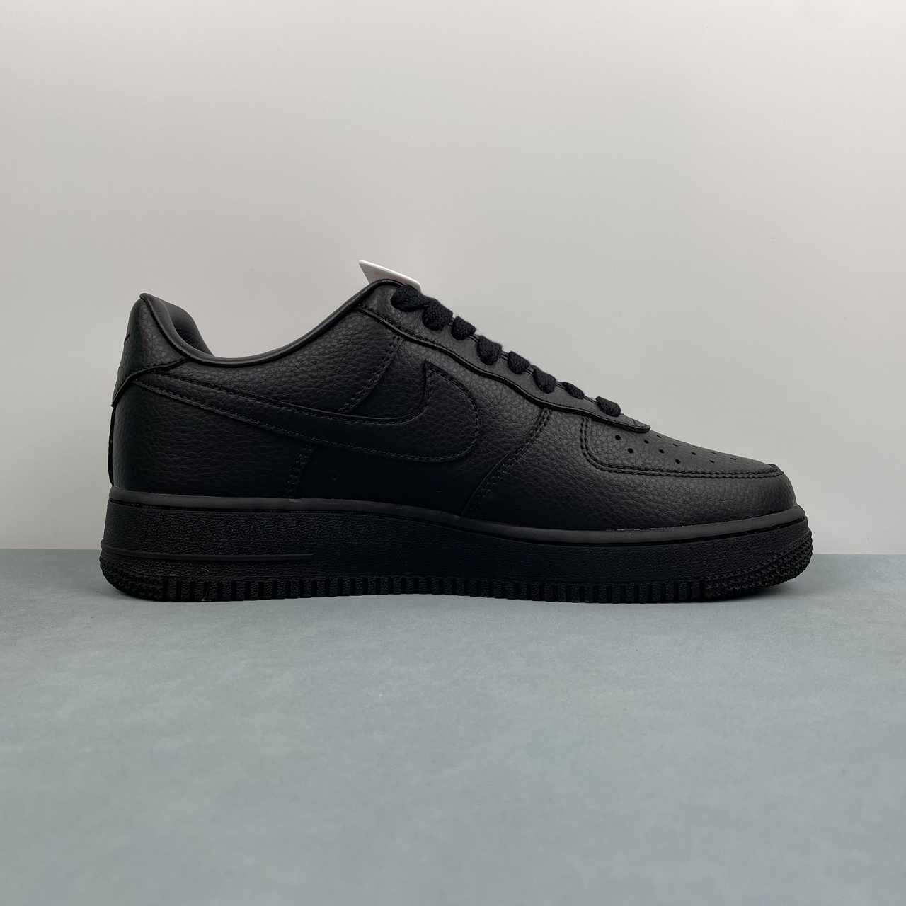 Nike Air Force 1 AIR FLEA