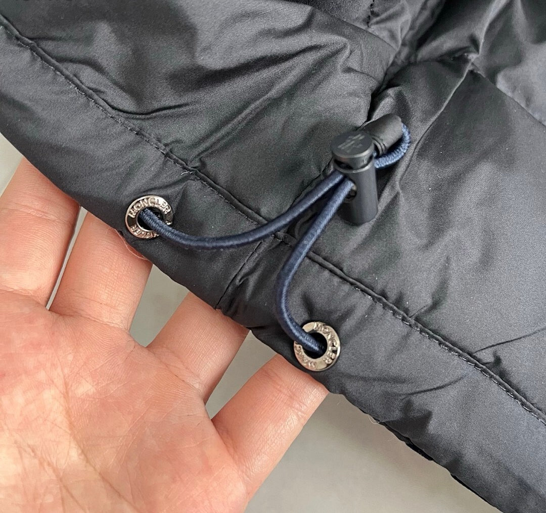 Abrigo acolchado Moncler Puffer Monograma